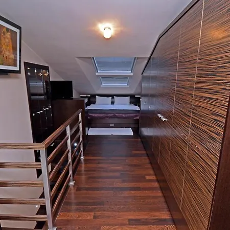 Apartment Markiz