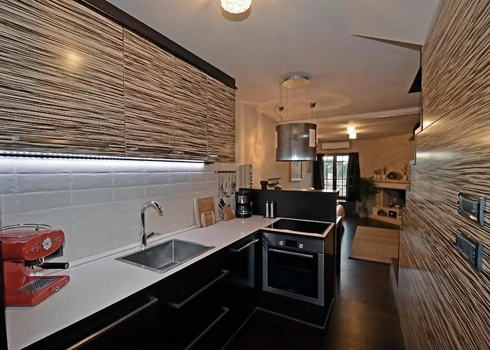 Markiz * Ρόβινι