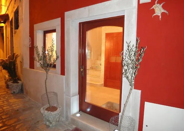 Markiz * Ρόβινι